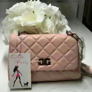 NWT GILDA PARIS GGH-521 Quilted Messenger Shoulder Bag in Blush